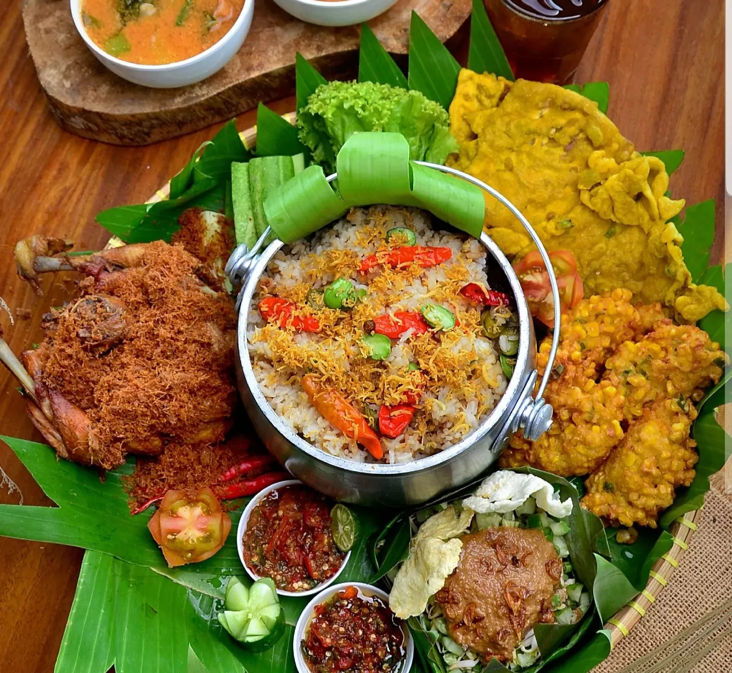 Warung Nasi Liwet Khas Kebun Baru